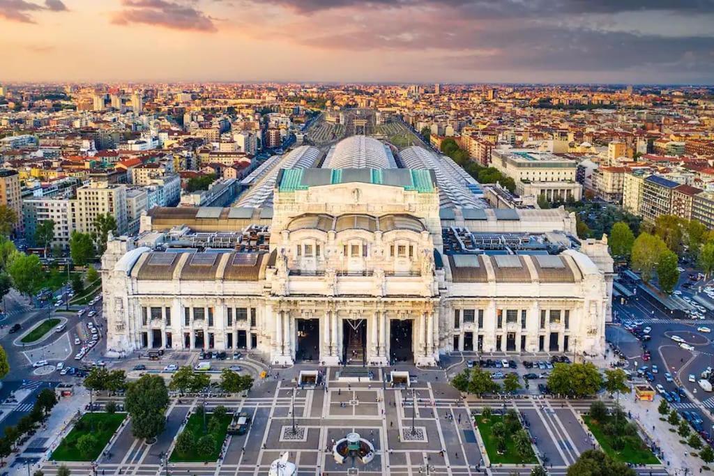 Duomo A 20Minuti Comfort, Suite Vicino Aeroporto Milano Ngoại thất bức ảnh