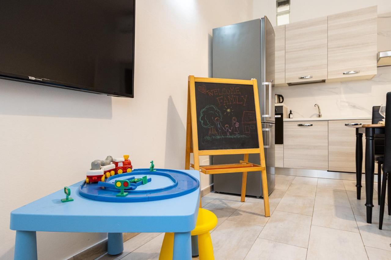 Duomo A 20Minuti Comfort, Suite Vicino Aeroporto Milano Ngoại thất bức ảnh
